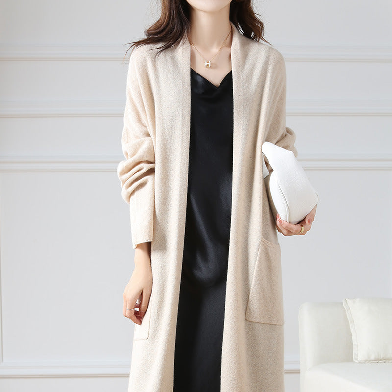 Stylish women's super long cardigan off-white