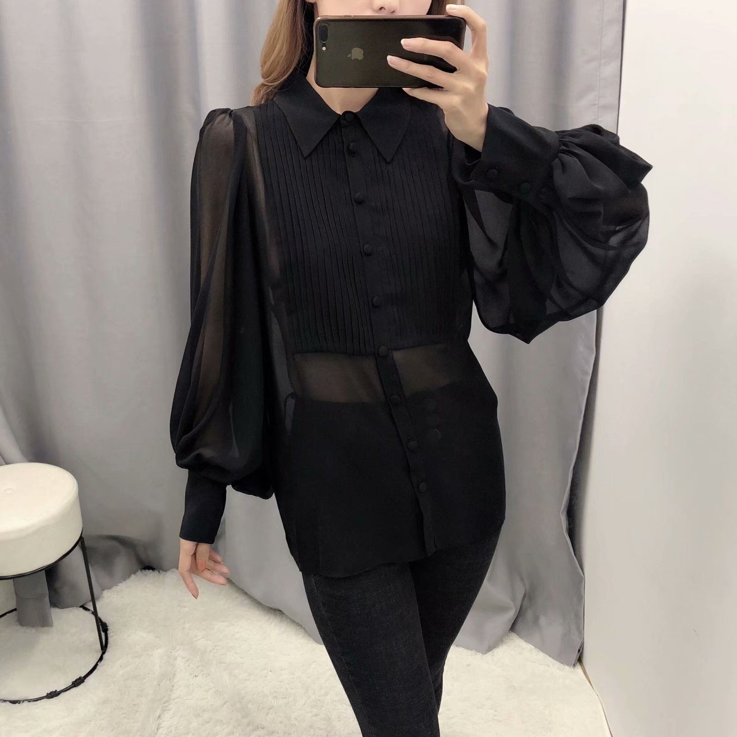 Women's shirt with slim lapel straight sleeve lantern sleeve