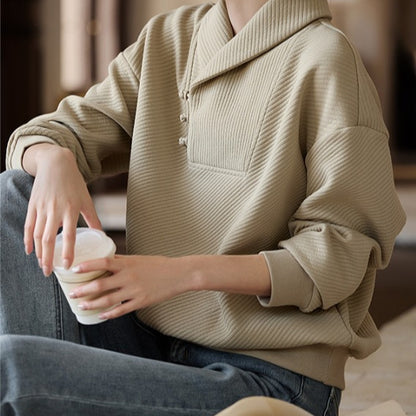 Elegant National Style Buckle Temperament Lapel Sweater Women