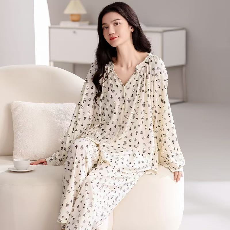Women's Mid-length Homewear Pajamas Suit
