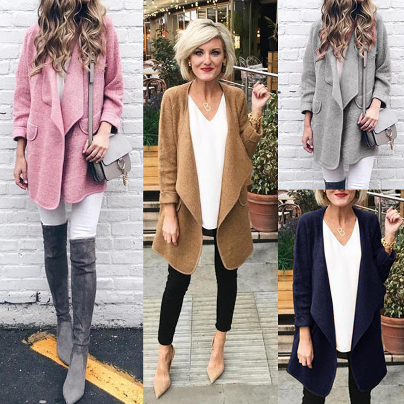 Cozy and stylish women’s long-sleeve cardigan, perfect for any season.