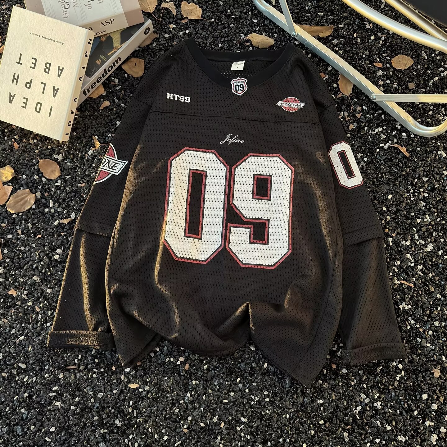 Retro American Street V-neck Long-sleeved