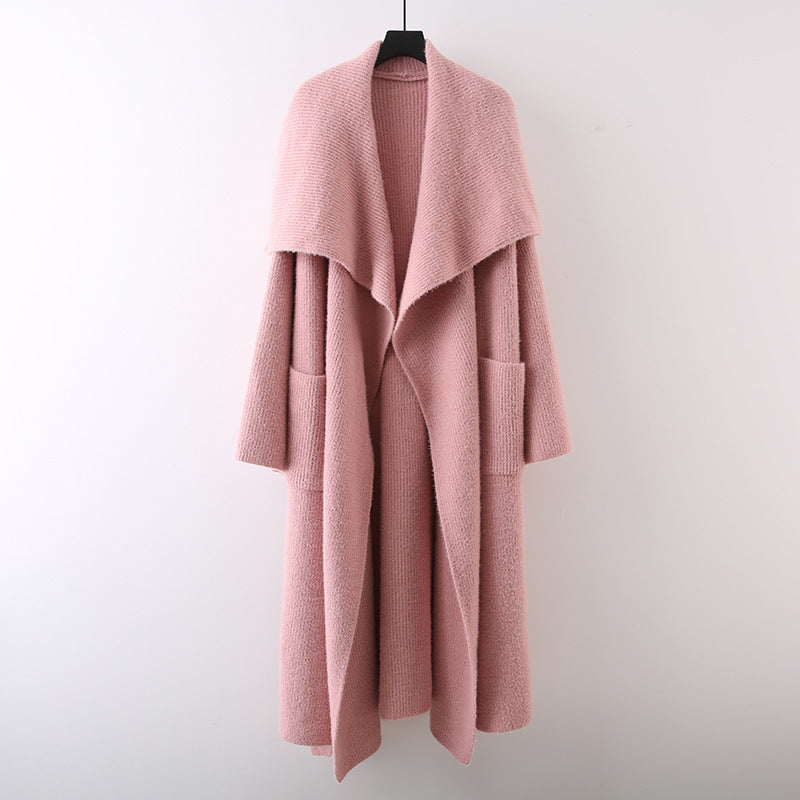 Fashionable knitted cardigan coat for women, offering comfort and chic style. 